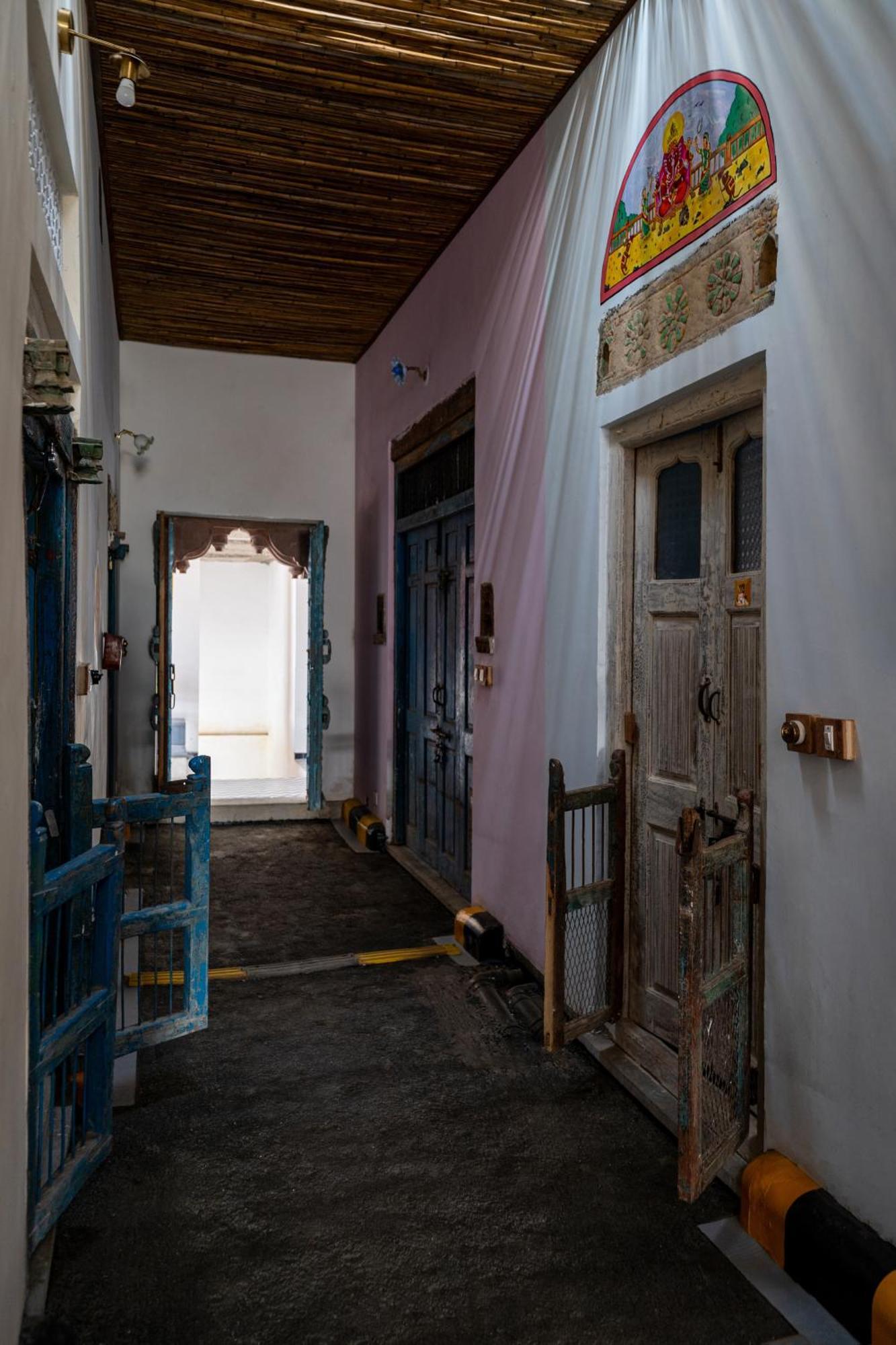 Kol Pol Mohalla Boutique Stay Удайпур Екстериор снимка